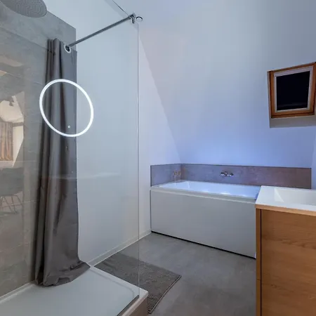 Apartment Centre-ville Le Nid D'amour Jacuzzi
